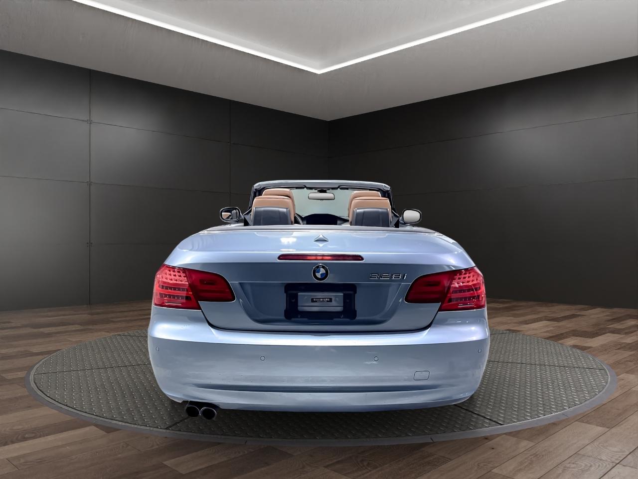 BMW 3 Series 2dr Conv 328i SULEV 2013