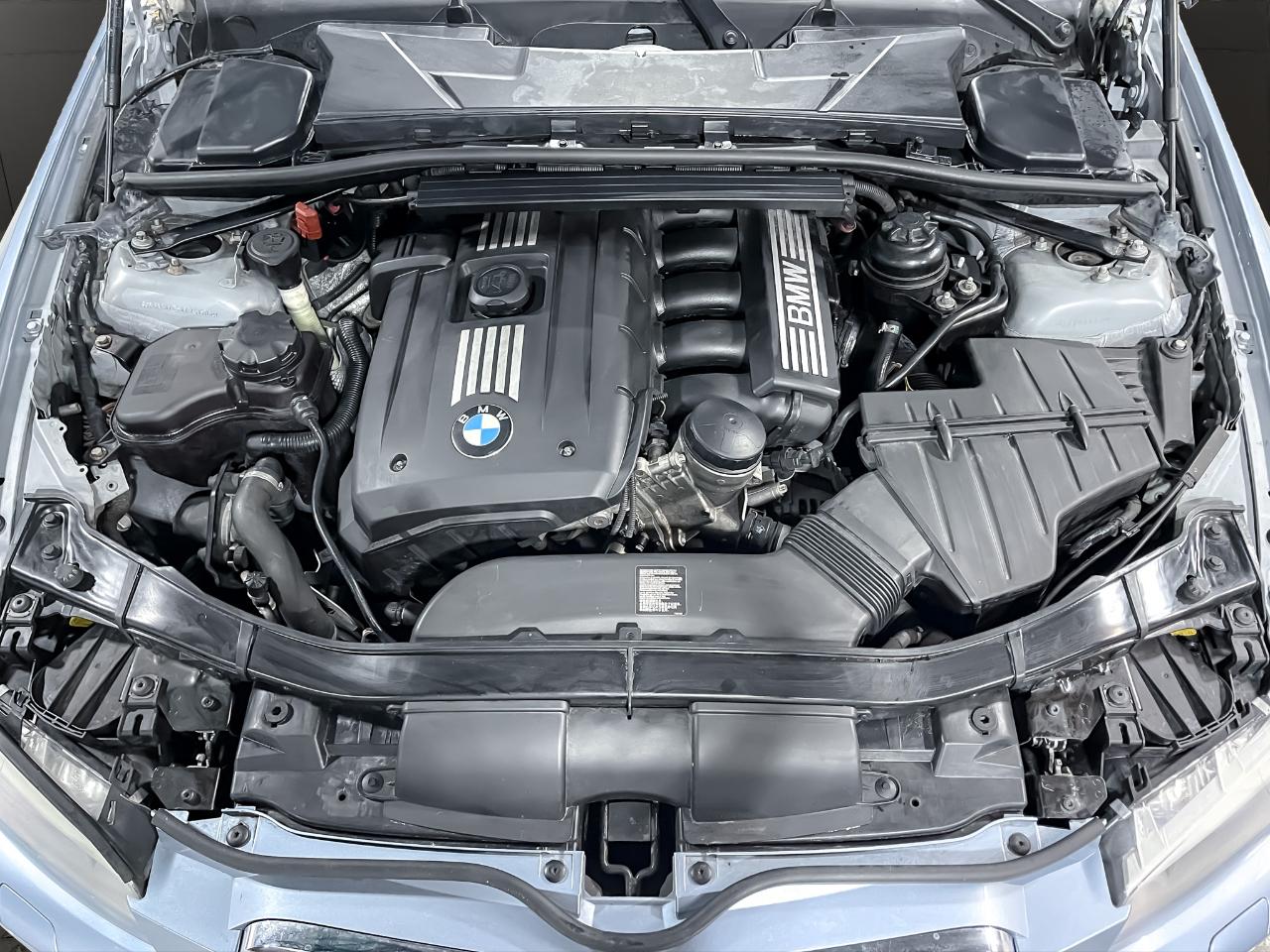 BMW 3 Series 2dr Conv 328i SULEV 2013