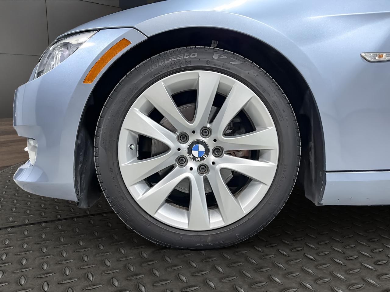 BMW 3 Series 2dr Conv 328i SULEV 2013