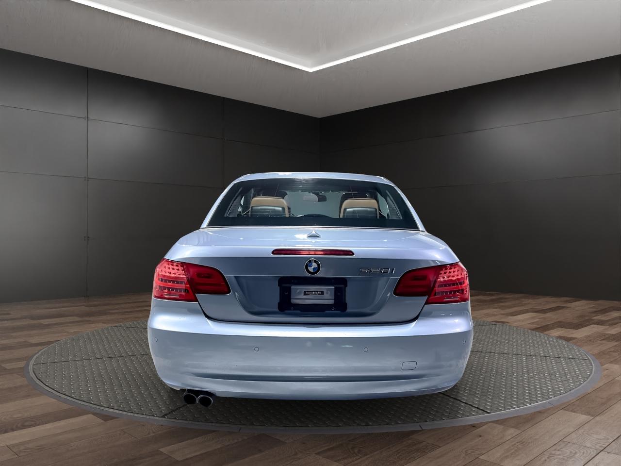 BMW 3 Series 2dr Conv 328i SULEV 2013