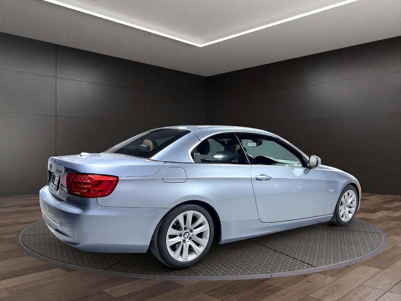 BMW 3 Series 2dr Conv 328i SULEV 2013