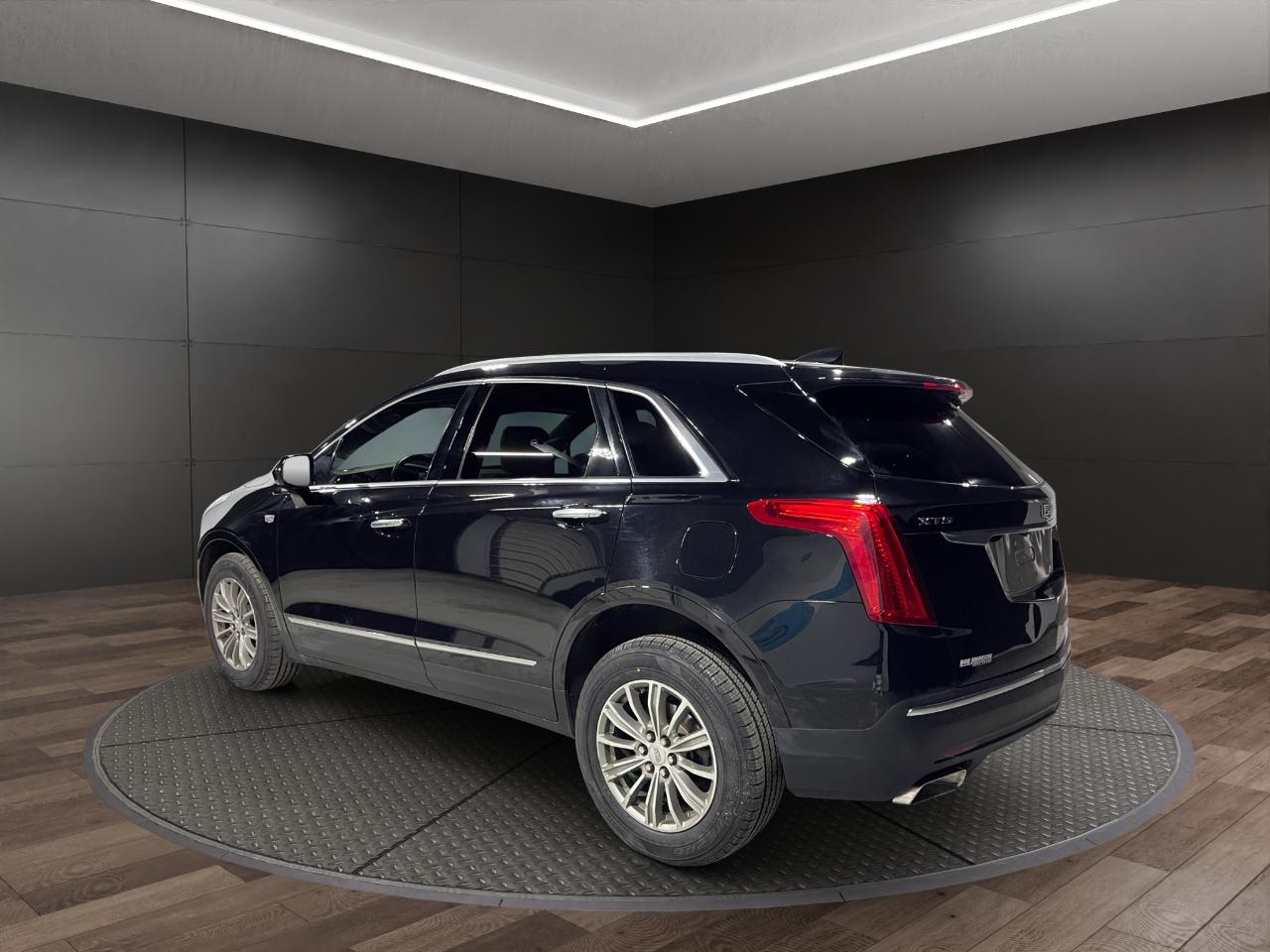 Cadillac XT5 FWD 4dr Luxury 2017