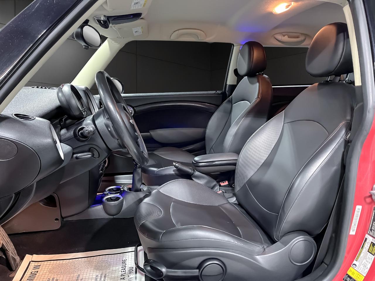 MINI Cooper Hardtop 2dr Cpe S 2012