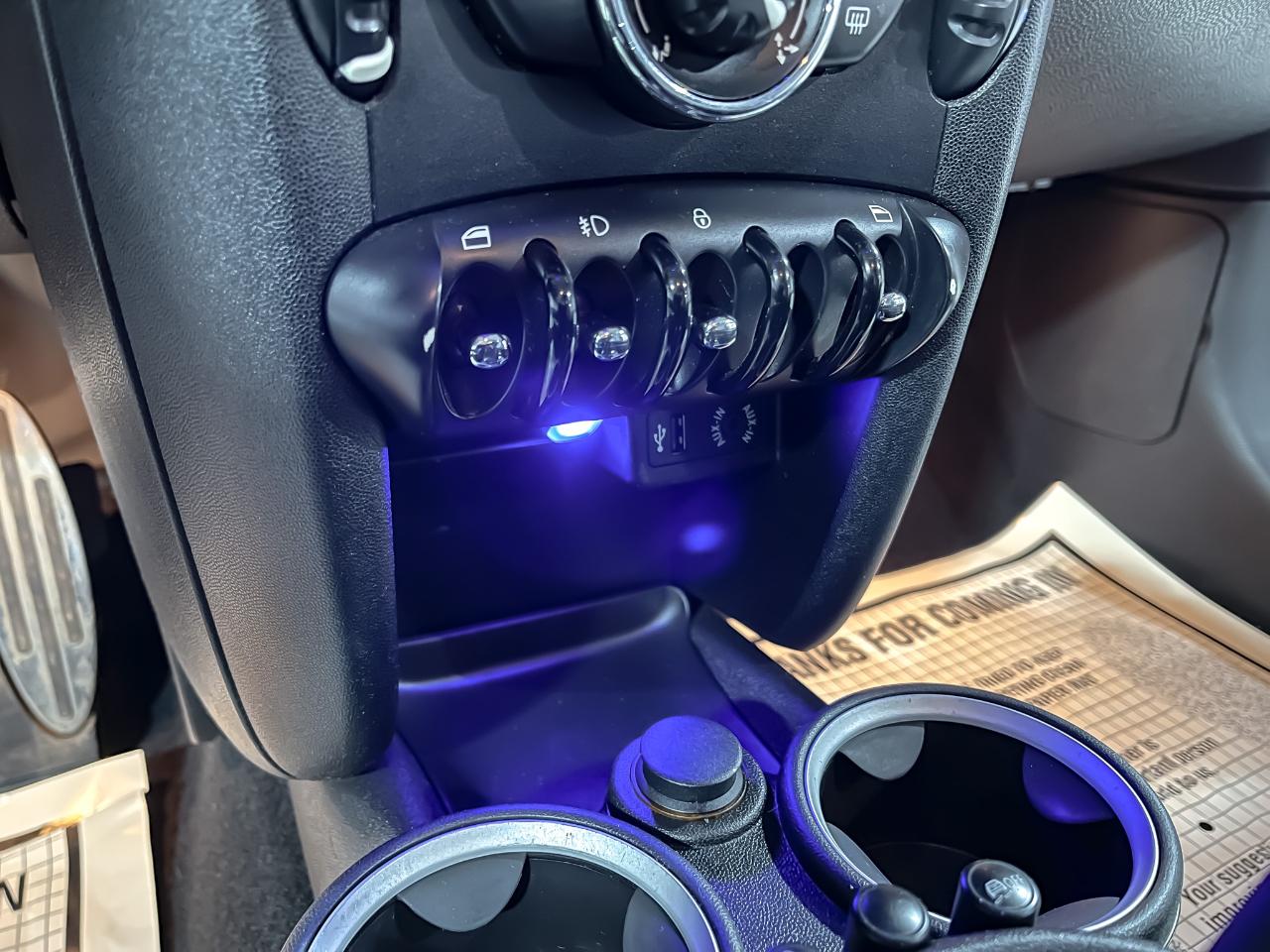 MINI Cooper Hardtop 2dr Cpe S 2012