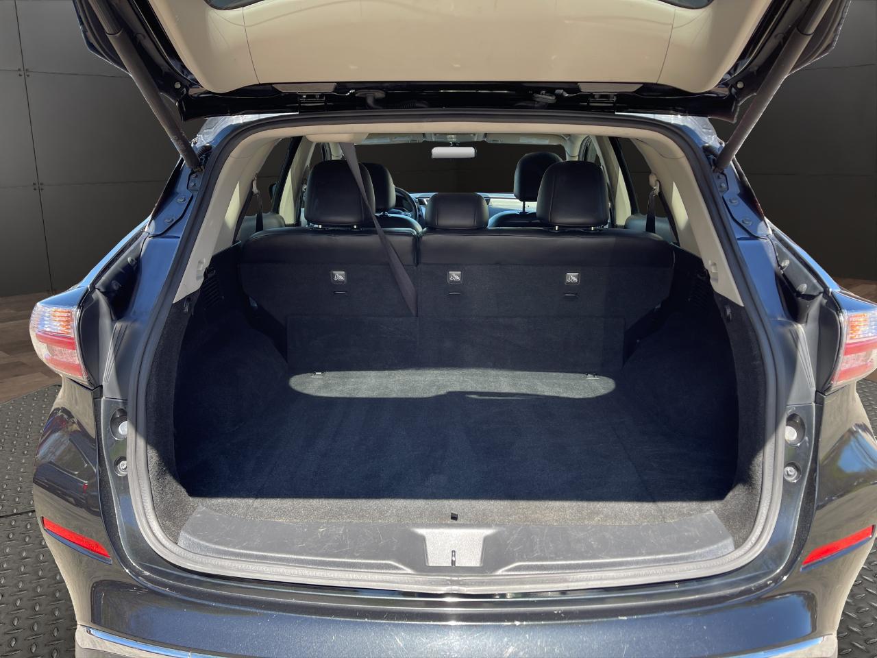 Nissan Murano AWD 4dr Platinum 2015