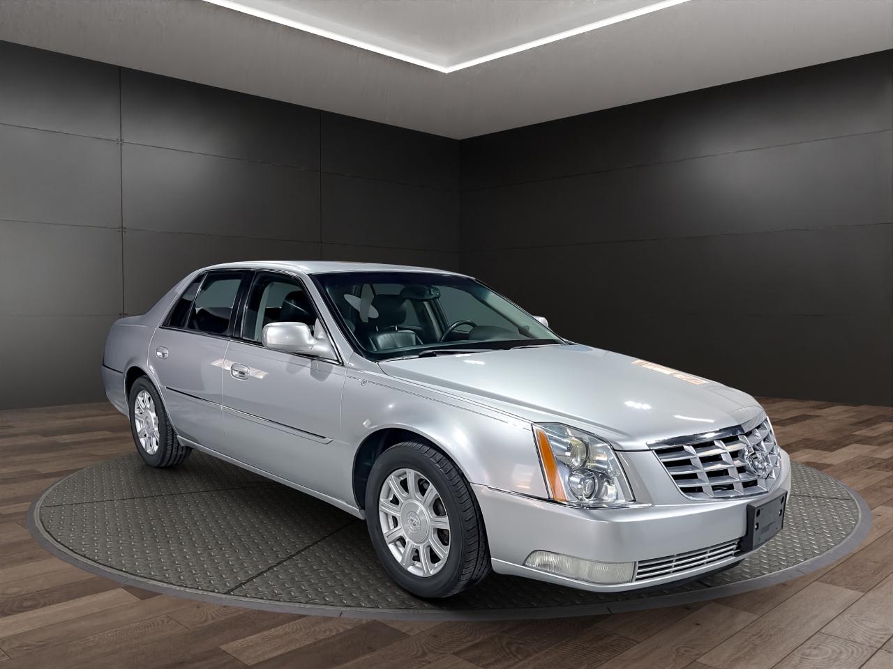 Cadillac DTS 4dr Sdn w/1SA 2008