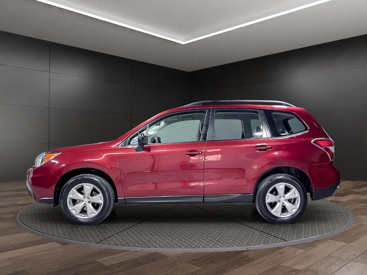 Subaru Forester 4dr CVT 2.5i PZEV 2016