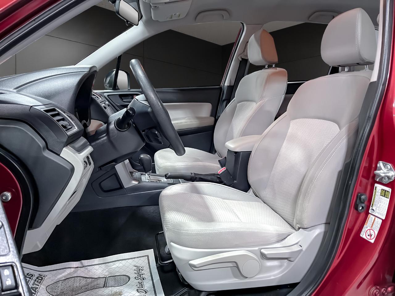 Subaru Forester 4dr CVT 2.5i PZEV 2016