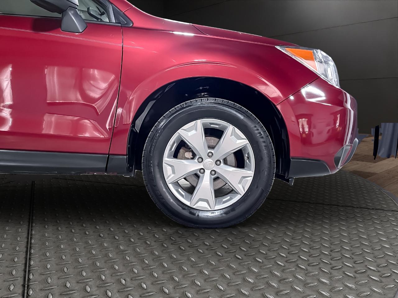 Subaru Forester 4dr CVT 2.5i PZEV 2016