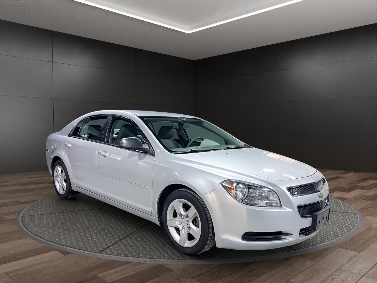Chevrolet Malibu 4dr Sdn LS w/1LS 2011