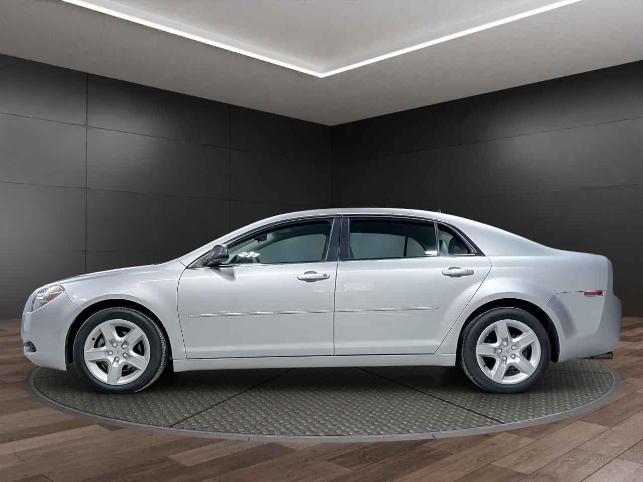 Chevrolet Malibu 4dr Sdn LS w/1LS 2011