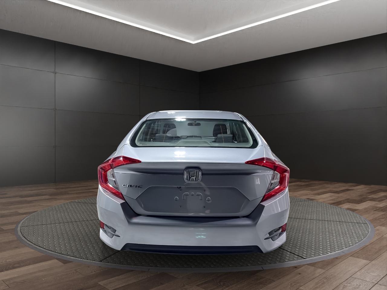Honda Civic Sedan LX Manual 2017