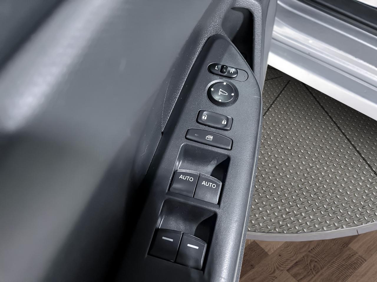 Honda Civic Sedan LX Manual 2017