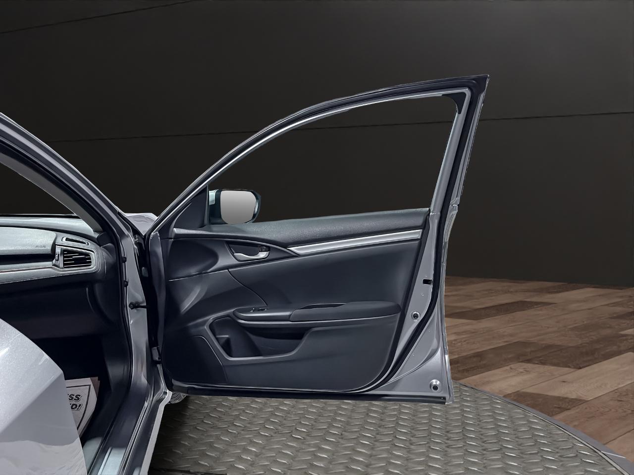 Honda Civic Sedan LX Manual 2017