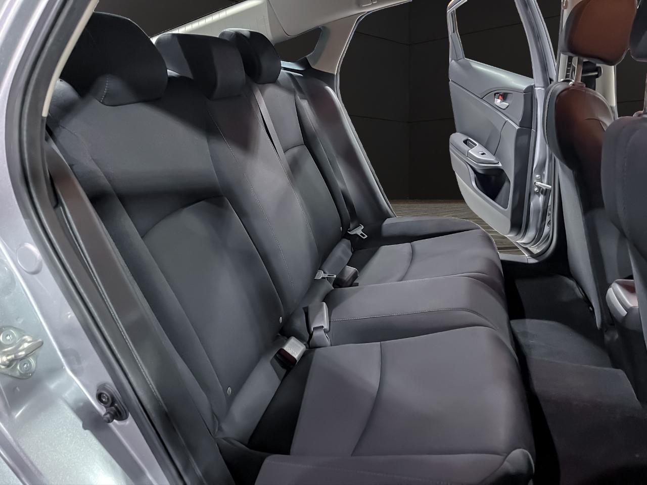 Honda Civic Sedan LX Manual 2017