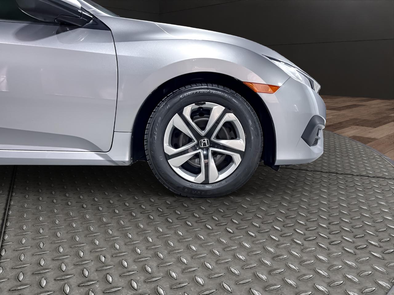 Honda Civic Sedan LX Manual 2017