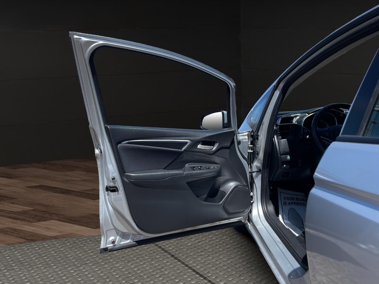 Honda Fit 5dr HB CVT LX 2016