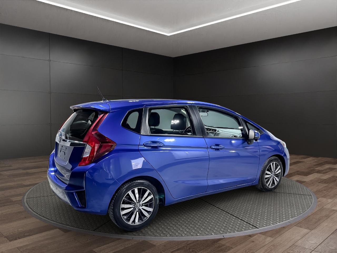 Honda Fit 5dr HB CVT EX 2016