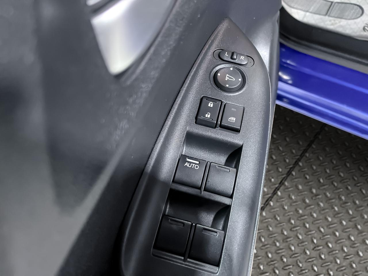 Honda Fit 5dr HB CVT EX 2016