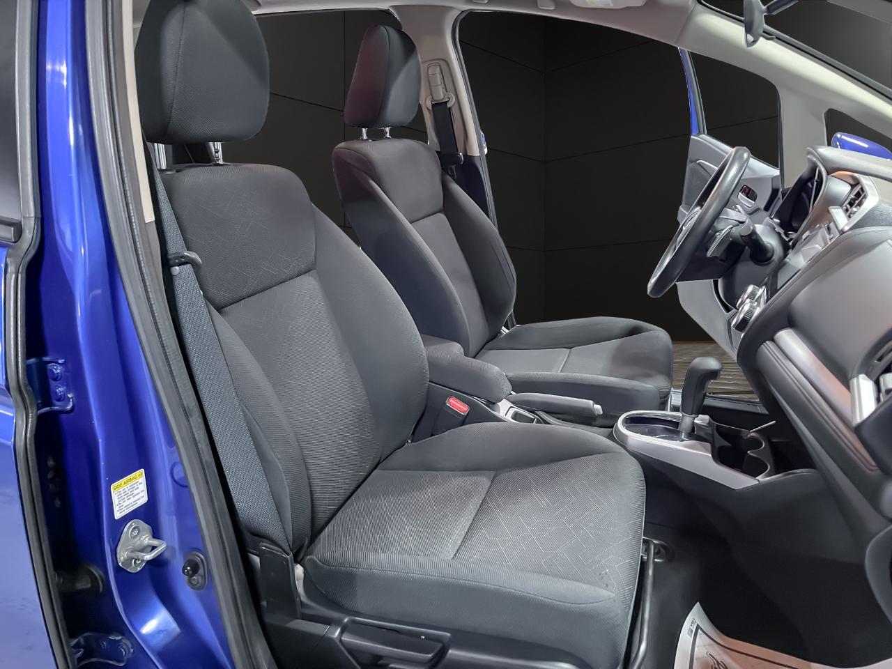 Honda Fit 5dr HB CVT EX 2016