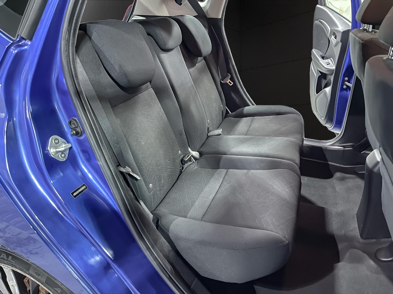 Honda Fit 5dr HB CVT EX 2016