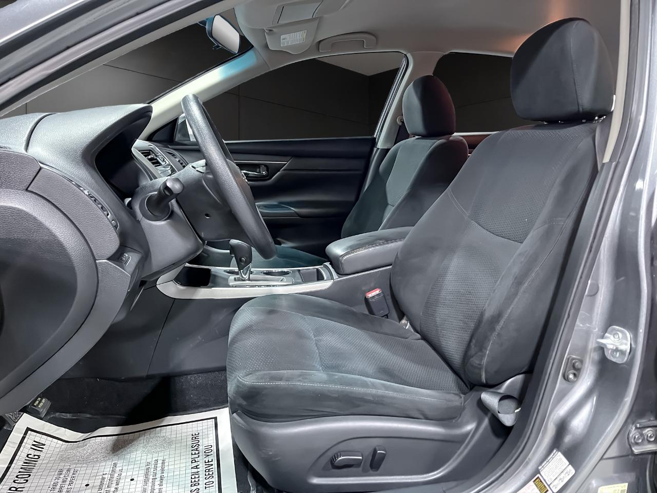 Nissan Altima 4dr Sdn I4 2.5 S 2015