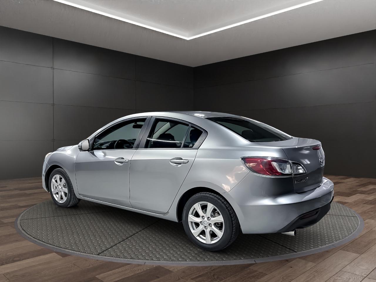 Mazda MAZDA3 4dr Sdn Man i Touring 2010