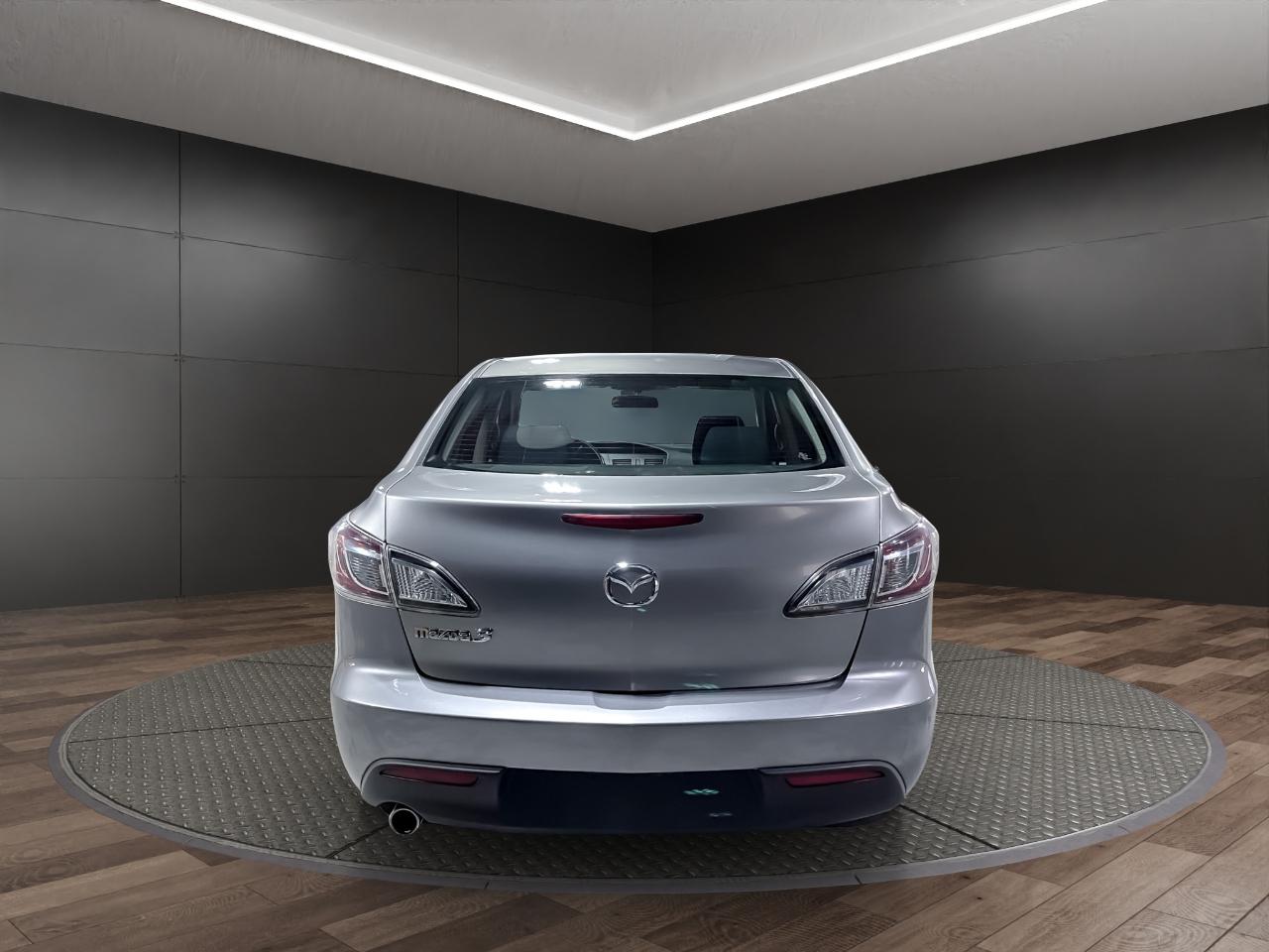 Mazda MAZDA3 4dr Sdn Man i Touring 2010