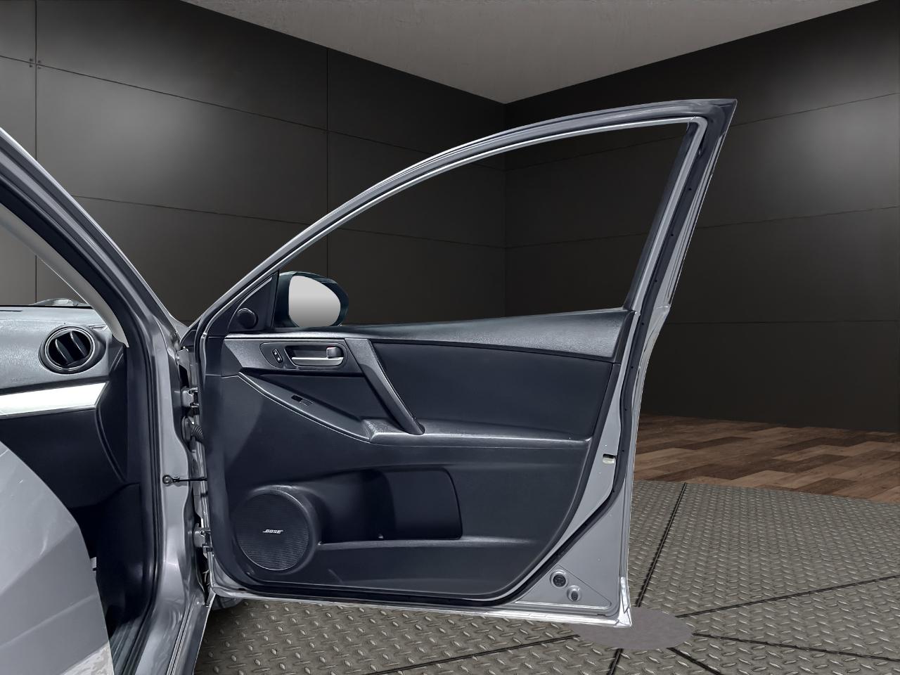 Mazda MAZDA3 4dr Sdn Man i Touring 2010