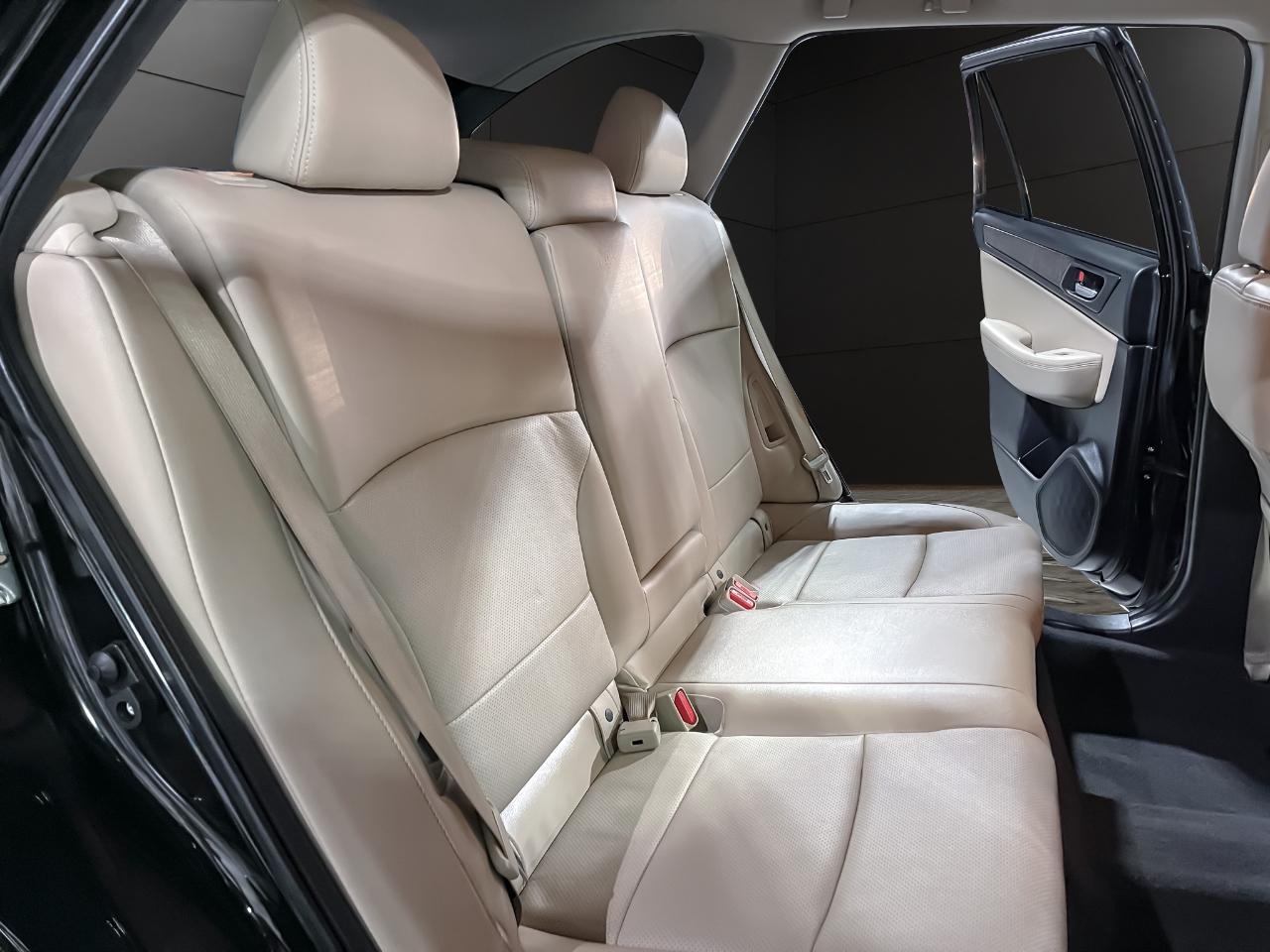 Subaru Outback 4dr Wgn 2.5i Limited 2016