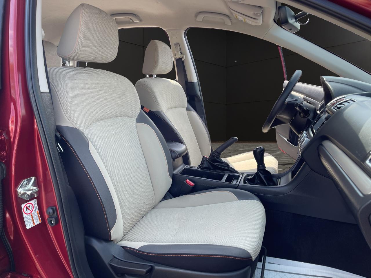 Subaru Crosstrek 2.0i Premium Manual 2017