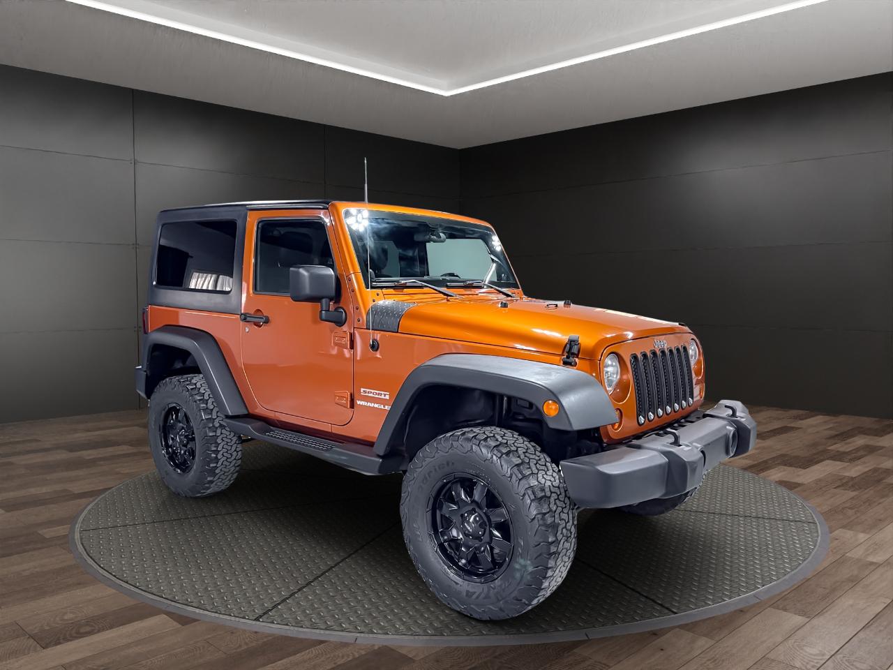 Jeep Wrangler 4WD 2dr Sport 2011