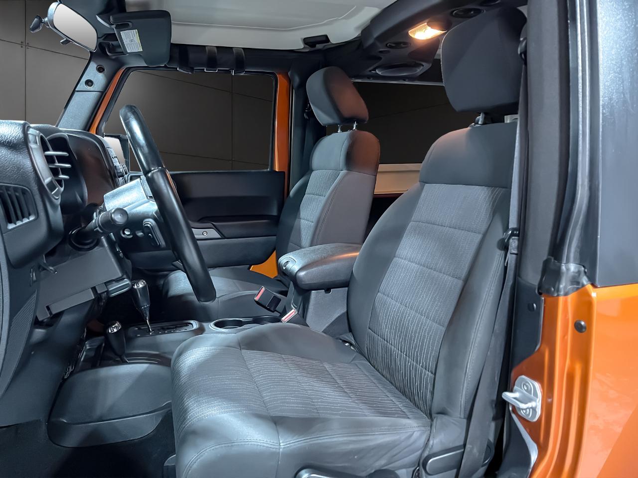 Jeep Wrangler 4WD 2dr Sport 2011