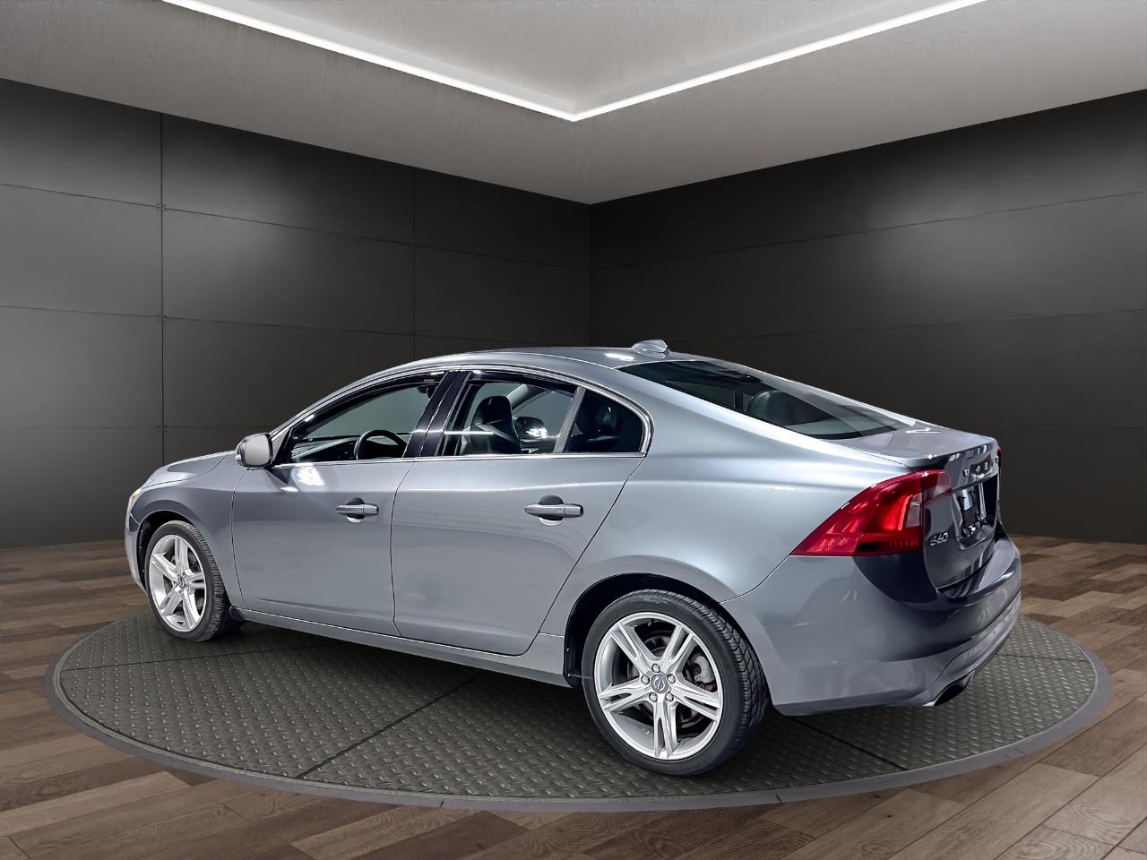 Volvo S60 4dr Sdn T5 Drive-E Premier FWD 2016