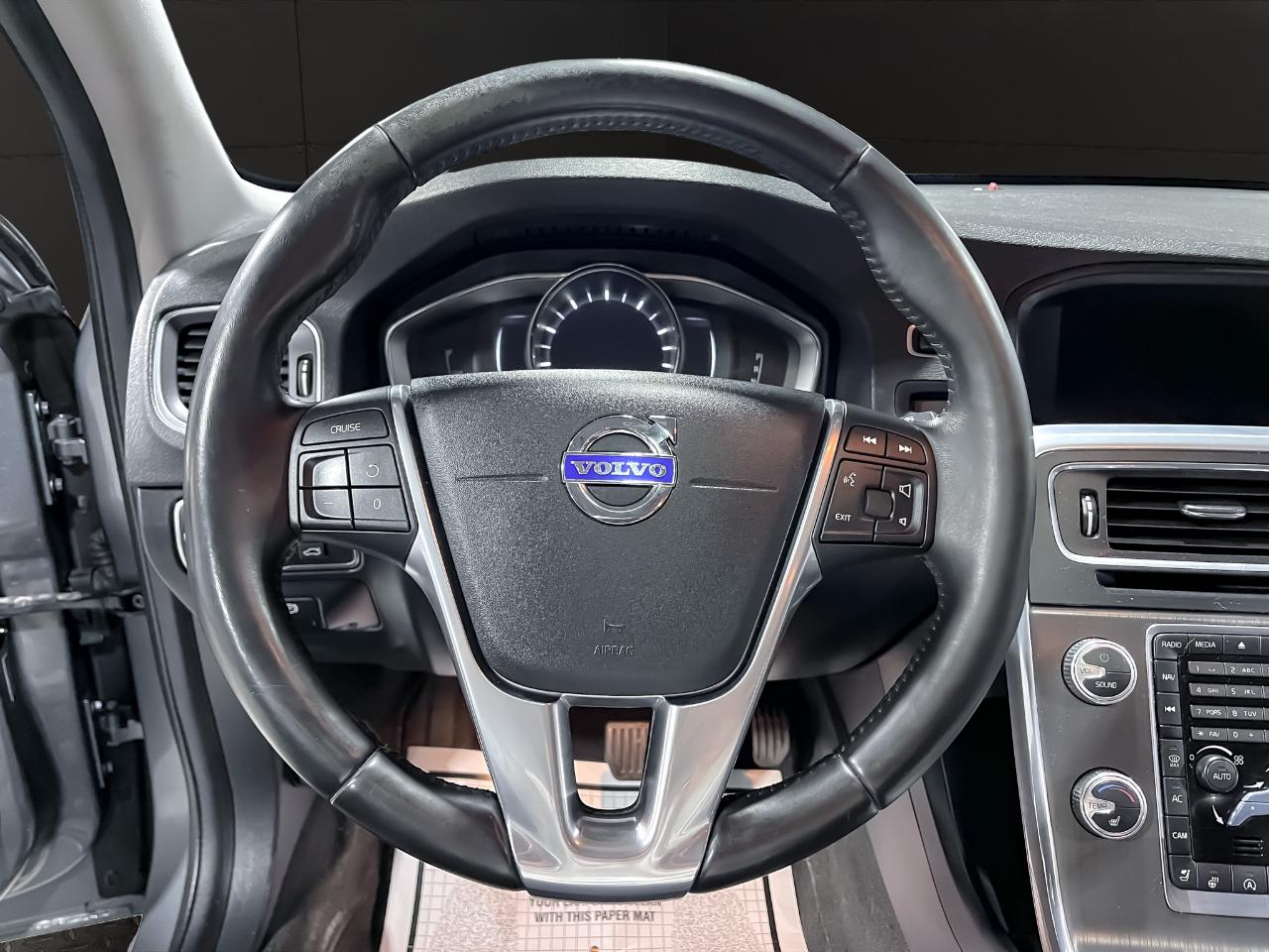 Volvo S60 4dr Sdn T5 Drive-E Premier FWD 2016