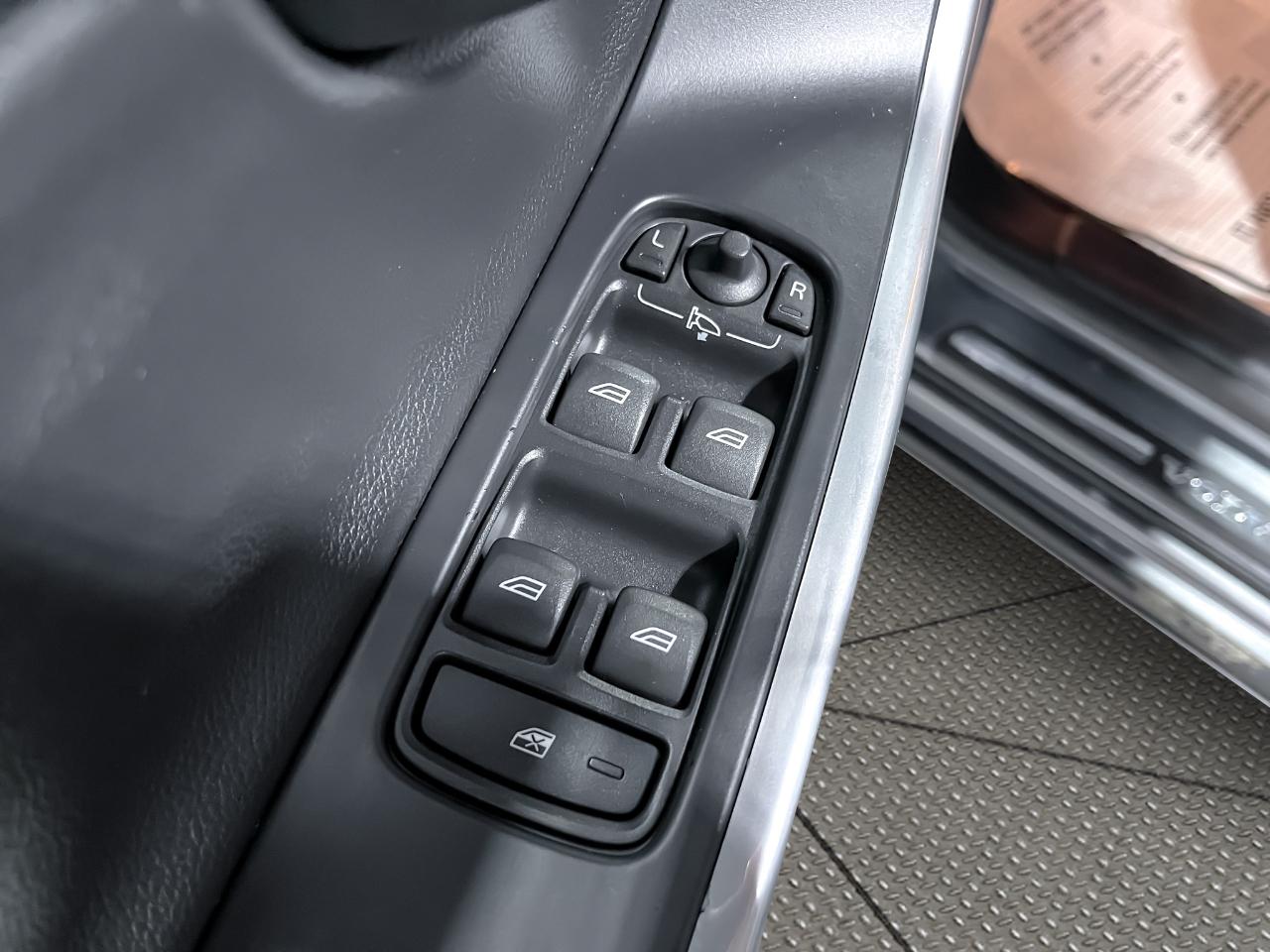 Volvo S60 4dr Sdn T5 Drive-E Premier FWD 2016