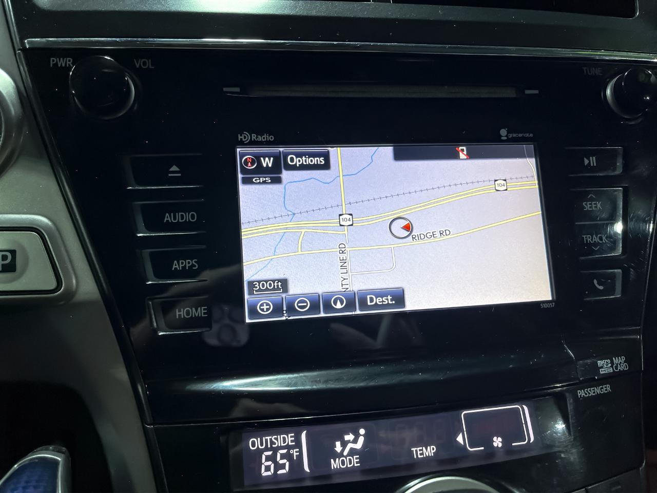 Toyota Prius V 5dr Wgn Three (Natl) 2016