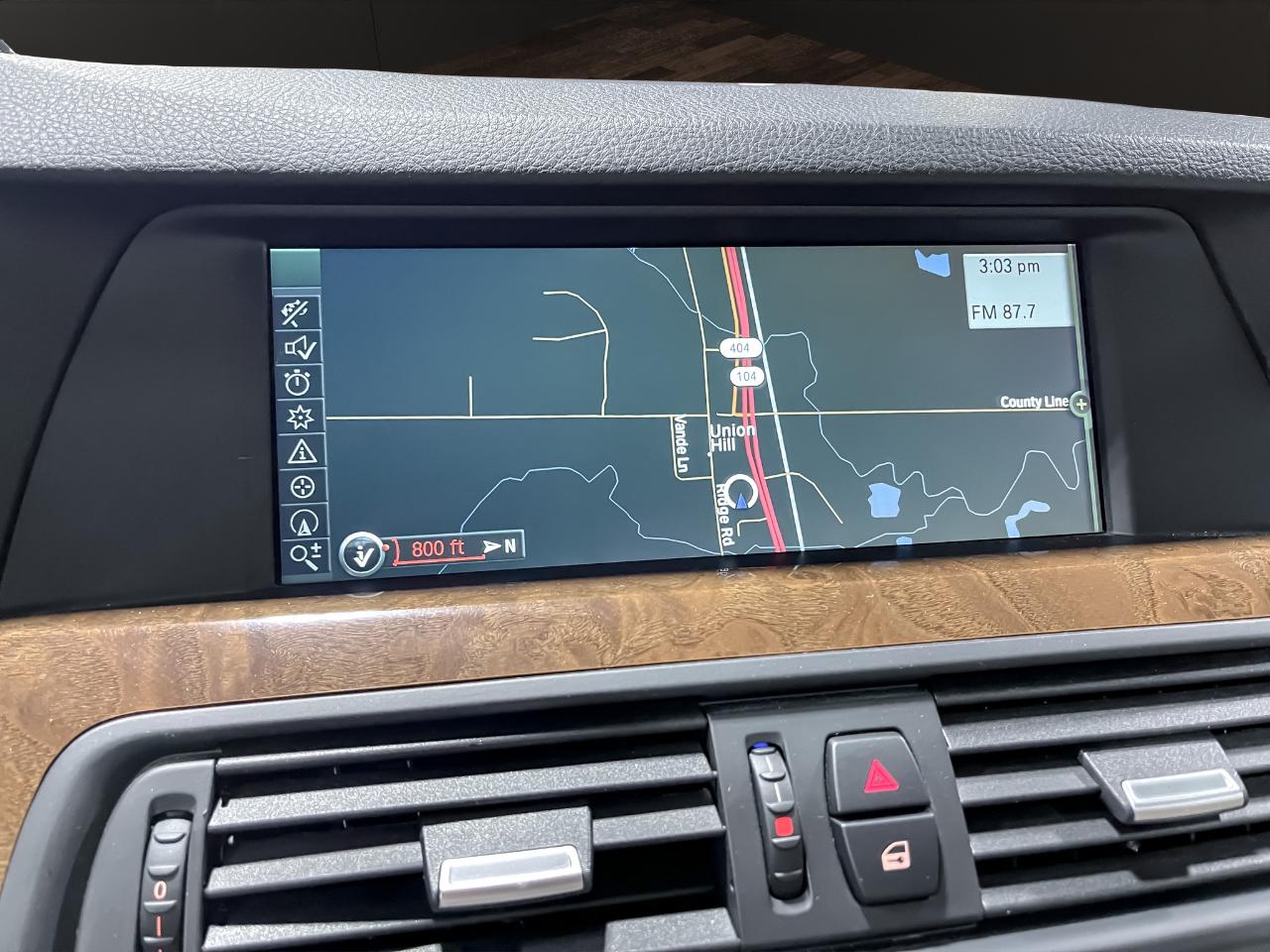 BMW 5 Series 4dr Sdn 528i RWD 2012