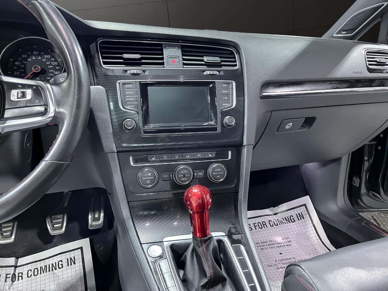 Volkswagen Golf GTI 4dr HB Man S w/Performance Pkg 2015