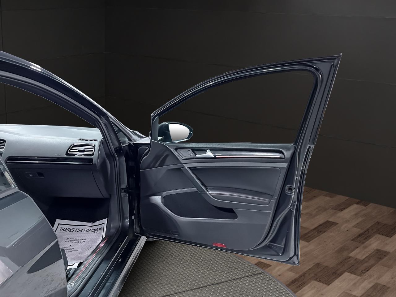 Volkswagen Golf GTI 4dr HB Man S w/Performance Pkg 2015