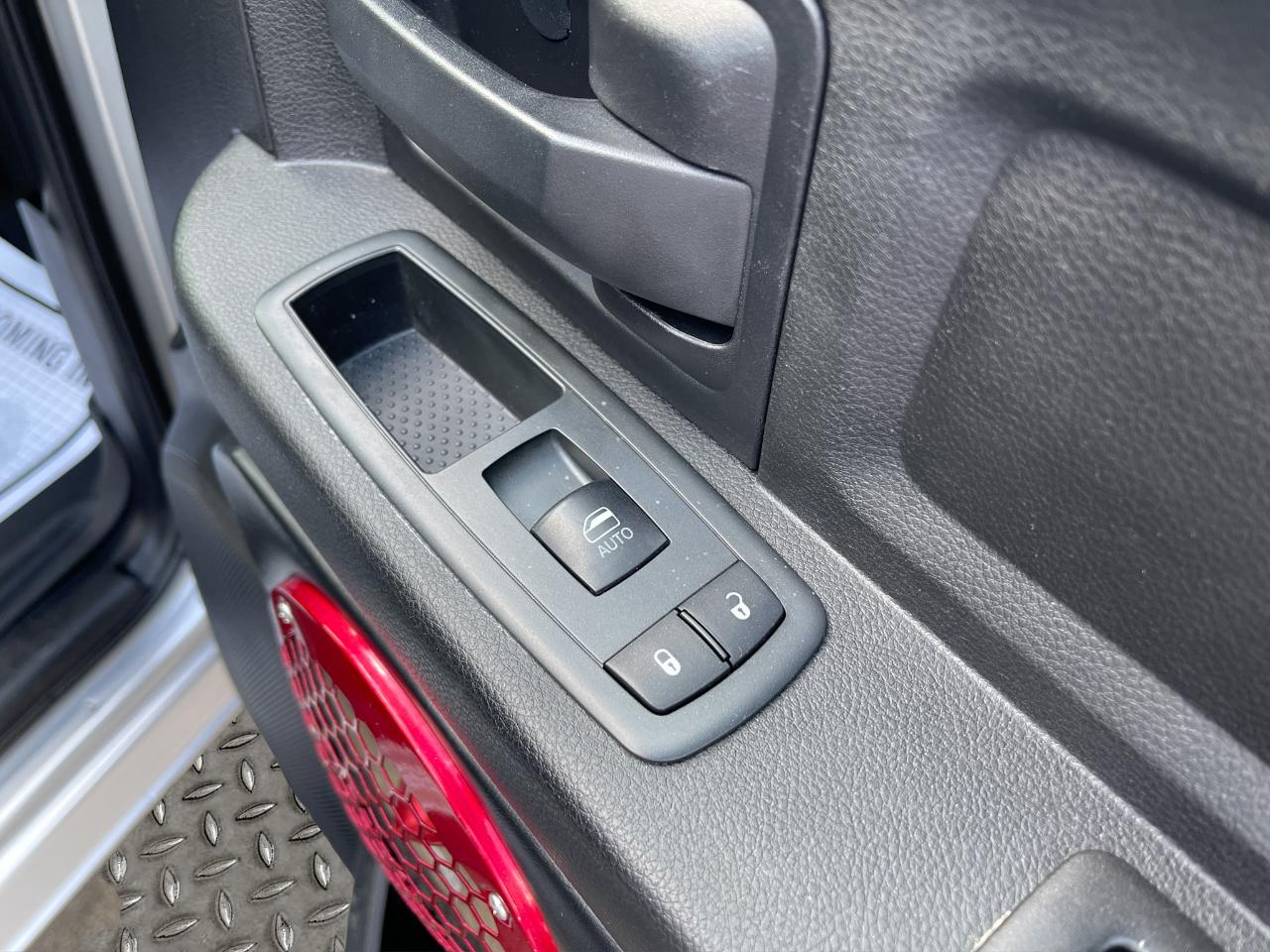 RAM 2500 4WD Crew Cab 149" Tradesman 2013