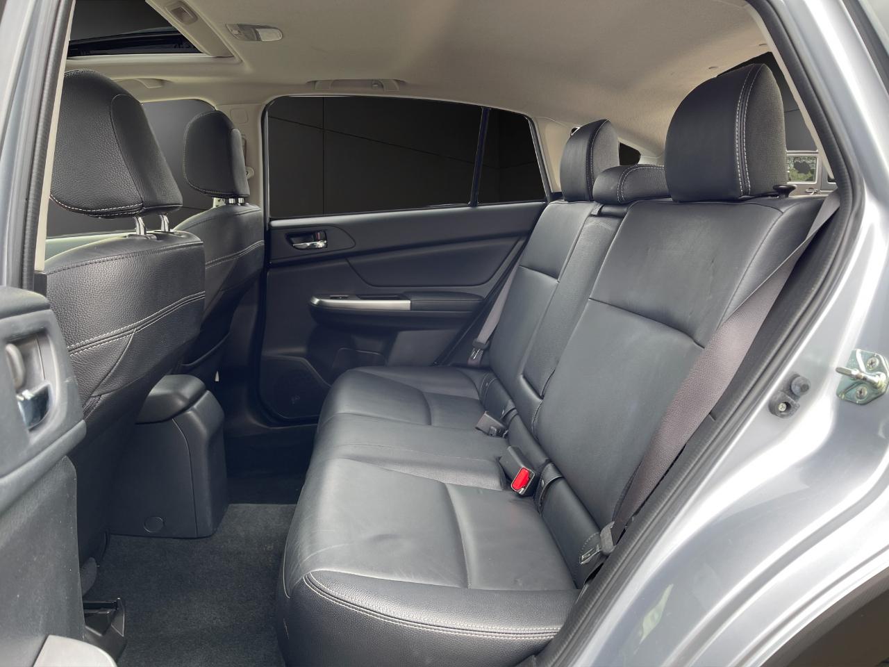 Subaru XV Crosstrek Hybrid 5dr Touring 2015