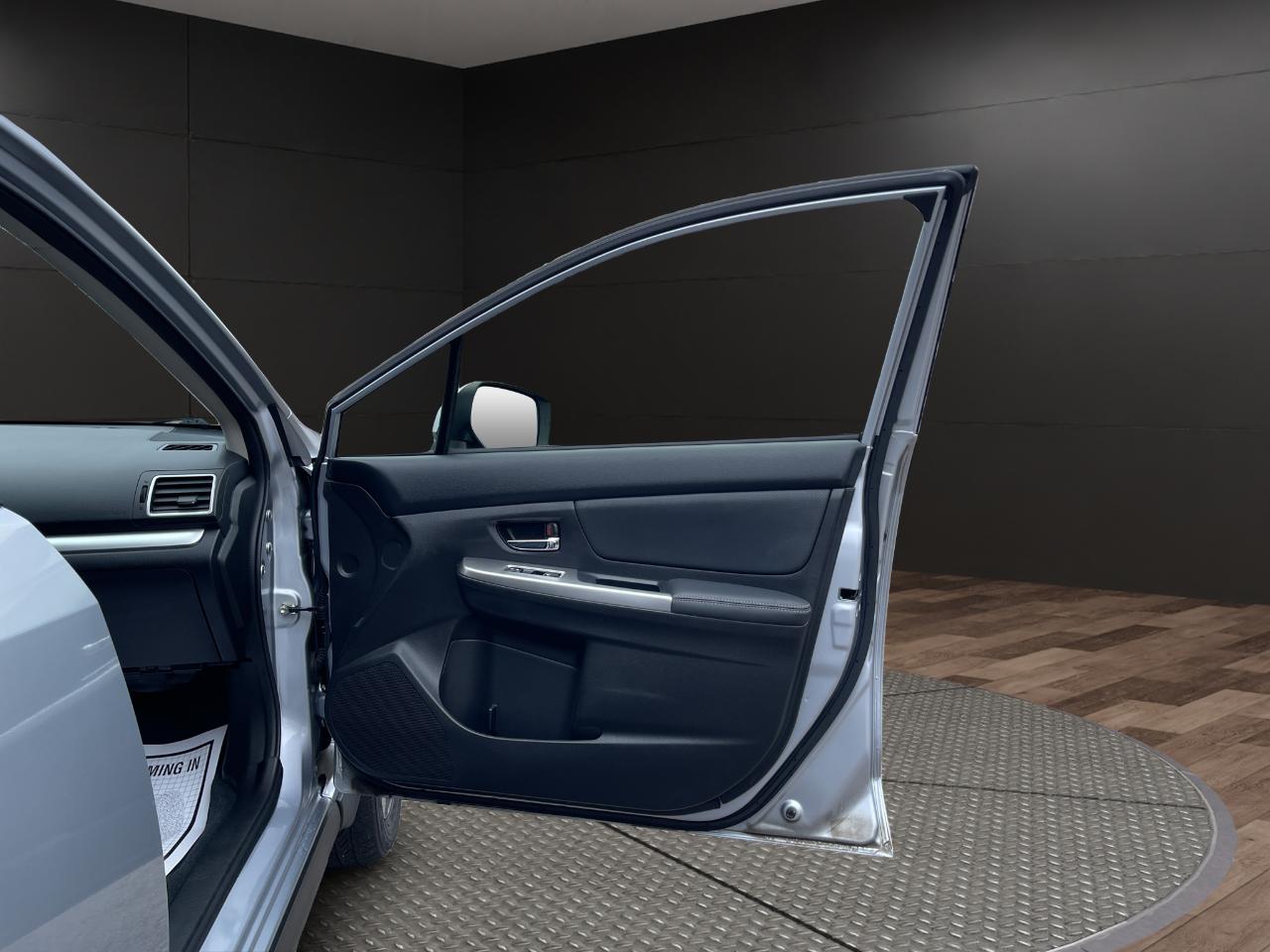 Subaru XV Crosstrek Hybrid 5dr Touring 2015