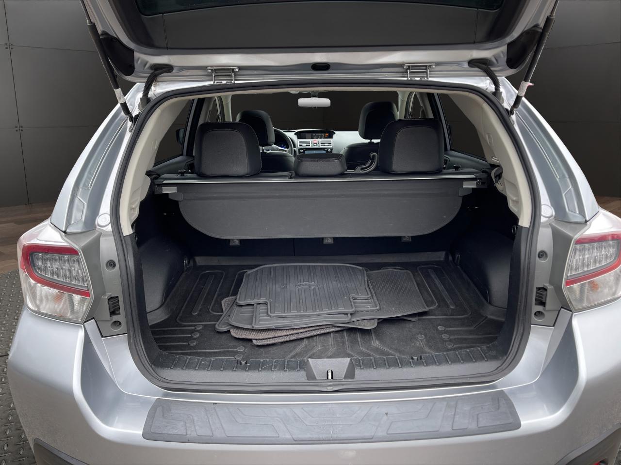 Subaru XV Crosstrek Hybrid 5dr Touring 2015