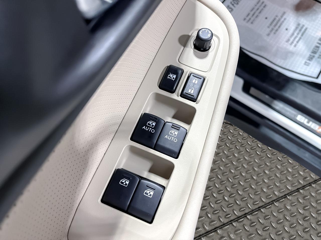 Subaru Outback 4dr Wgn 2.5i Limited PZEV 2016