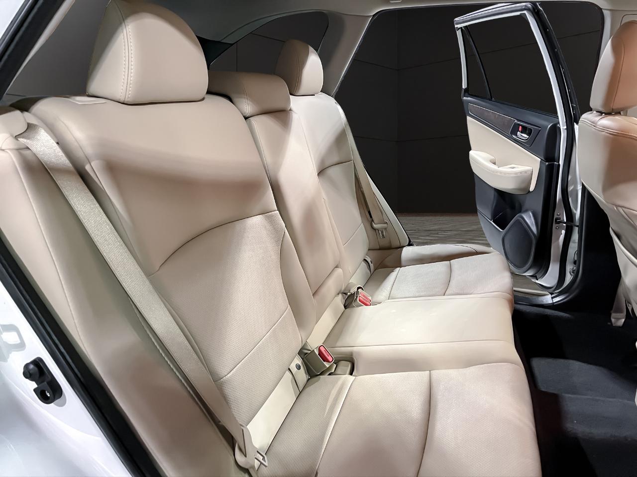 Subaru Outback 4dr Wgn 2.5i Limited PZEV 2016