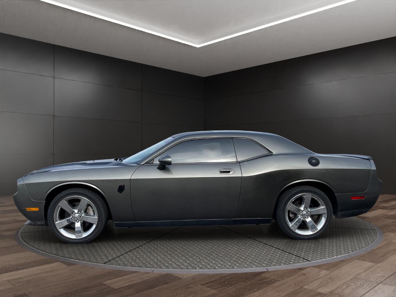 Dodge Challenger 2dr Cpe R/T 2009