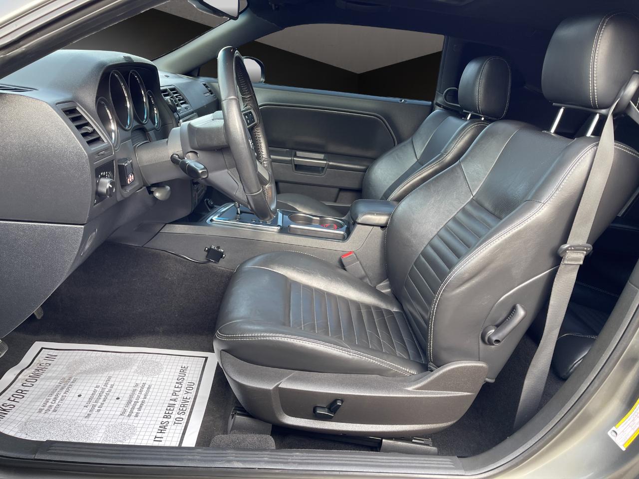 Dodge Challenger 2dr Cpe R/T 2009