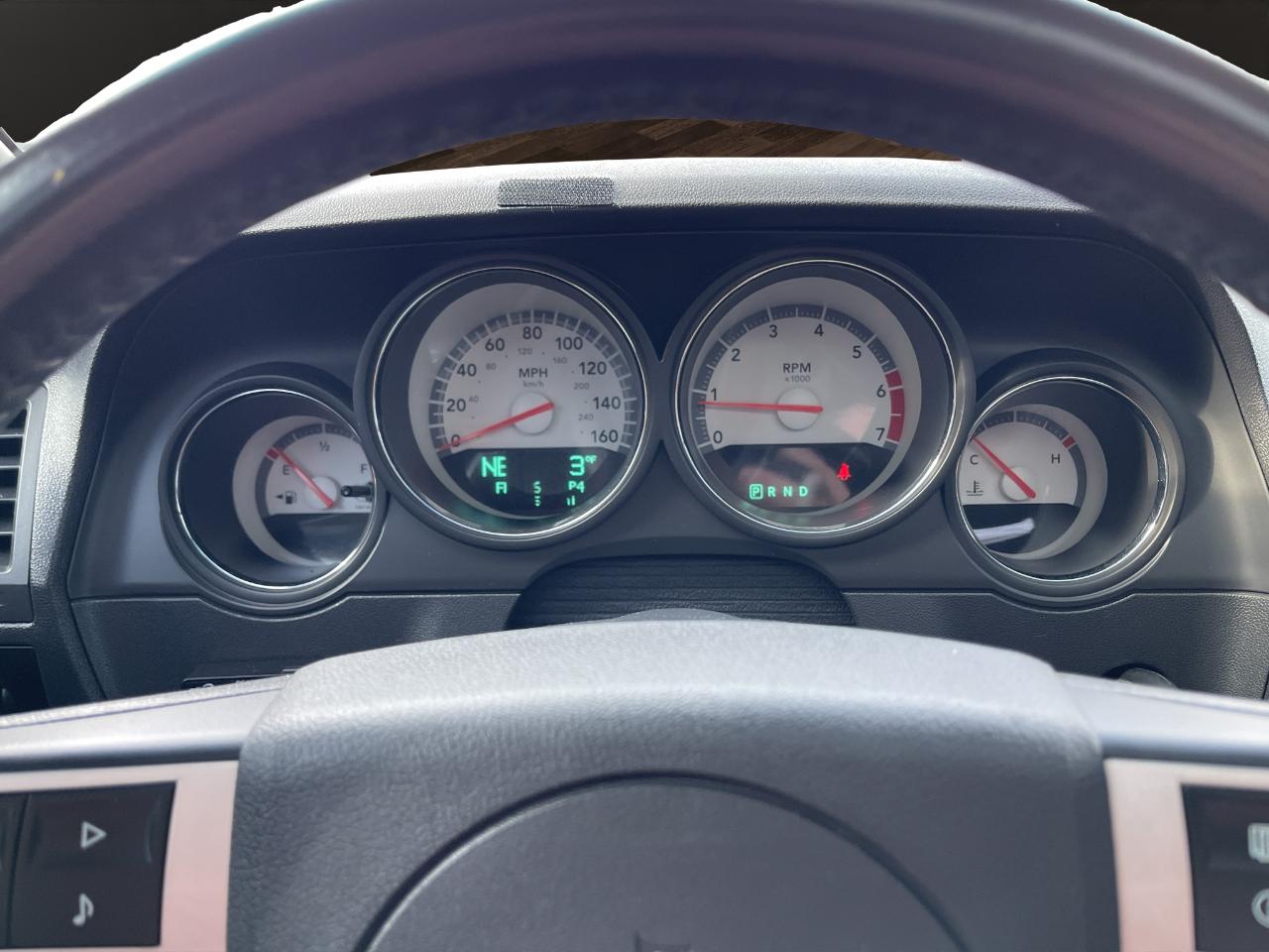 Dodge Challenger 2dr Cpe R/T 2009