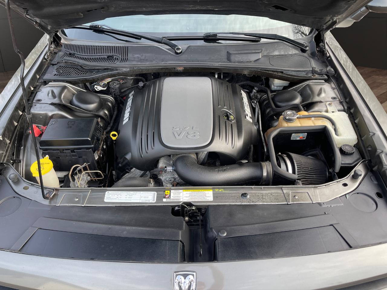 Dodge Challenger 2dr Cpe R/T 2009